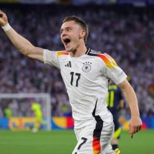 德国英雄出少年！维尔茨和穆西亚拉为战车赋能